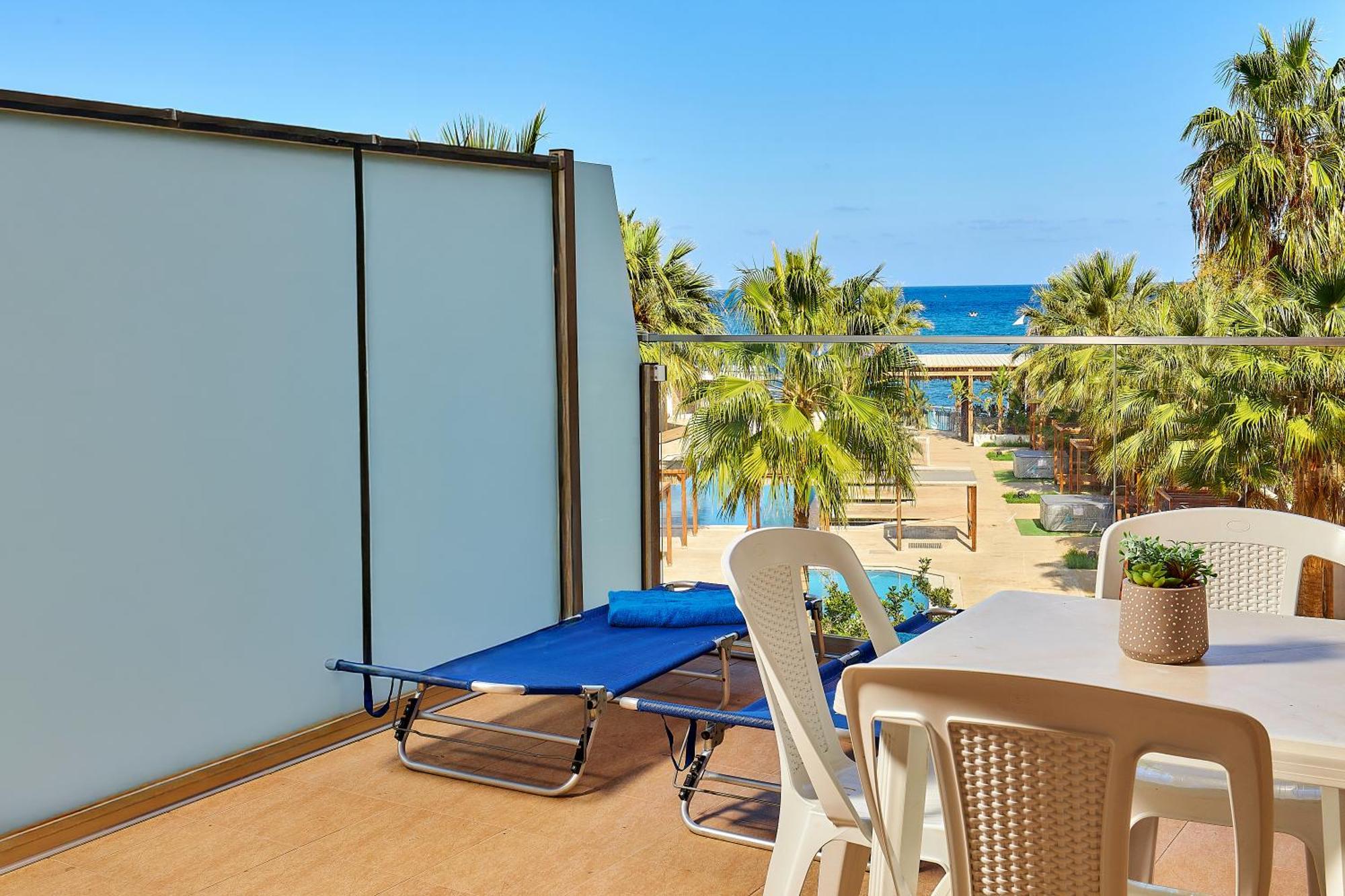 Dorian Boutique Hotel-Apartments แอร์ซอนิสซอส ภายนอก รูปภาพ